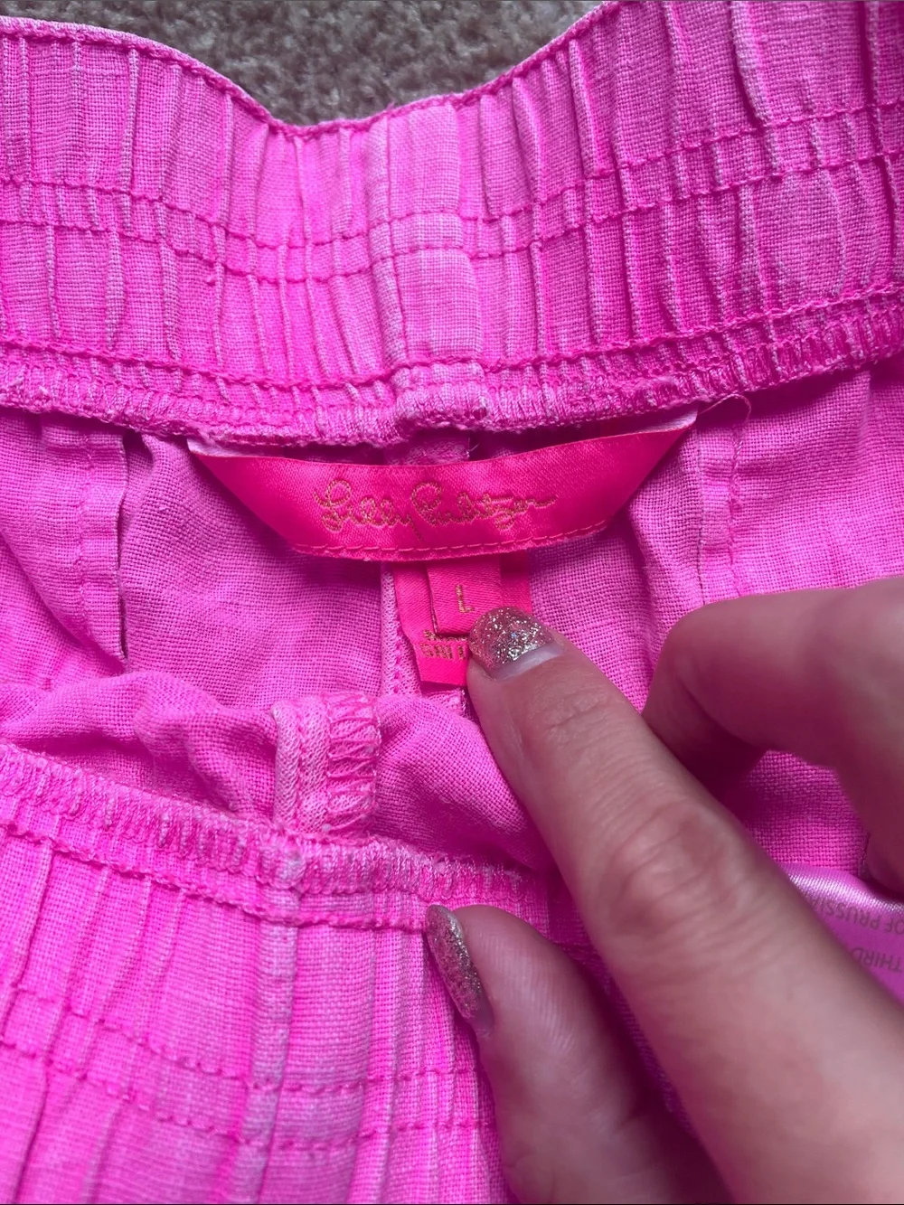 Lilly Pulitzer Lilo shorts - Picture 4 of 8